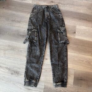 Garage Women’s Black Acid Wash Cargo Denim Jean Jogger size 23